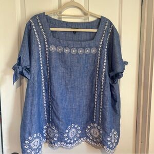 Talbots Blue and White Embroidered Top 3XP NWOT